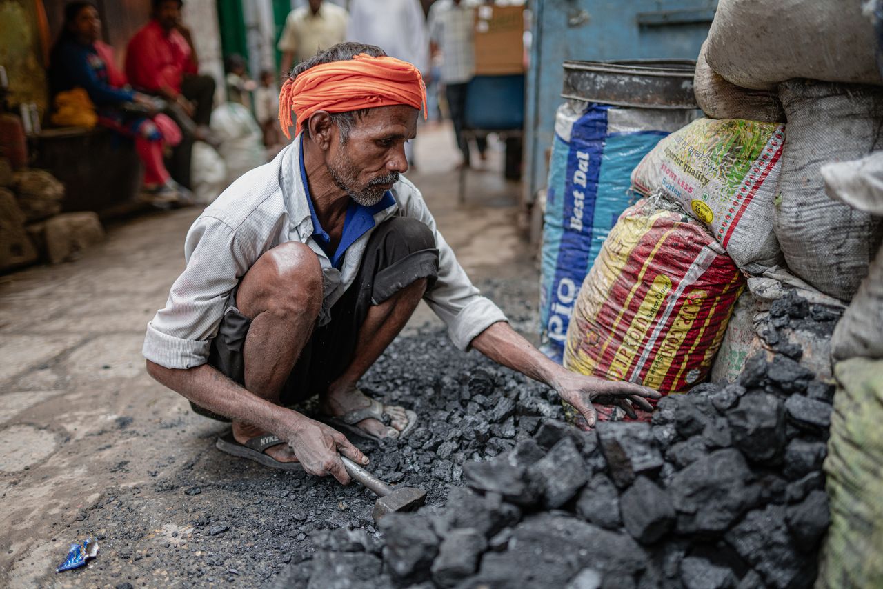 Coconut Charcoal for hospitality by Tropic World Paradise